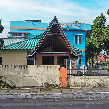 Hotel Sidikalang Exterior foto