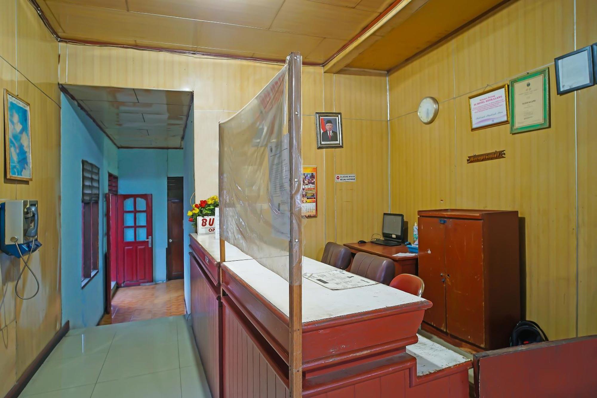 Hotel Sidikalang Exterior foto